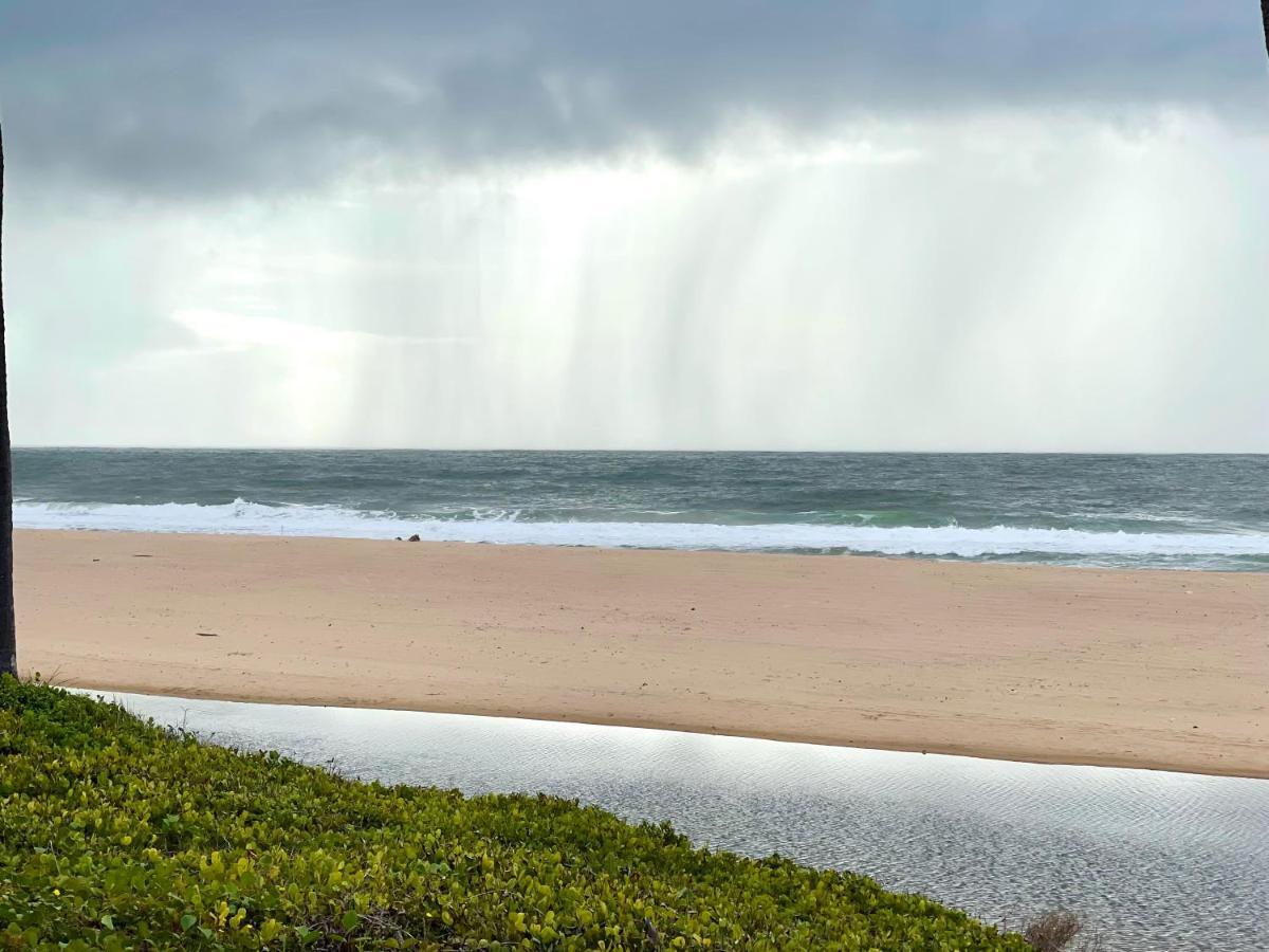 Bangalo De Madeira Em Condominio De Praia Camaçari Kültér fotó