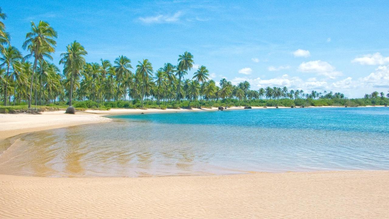 Bangalo De Madeira Em Condominio De Praia Camaçari Kültér fotó